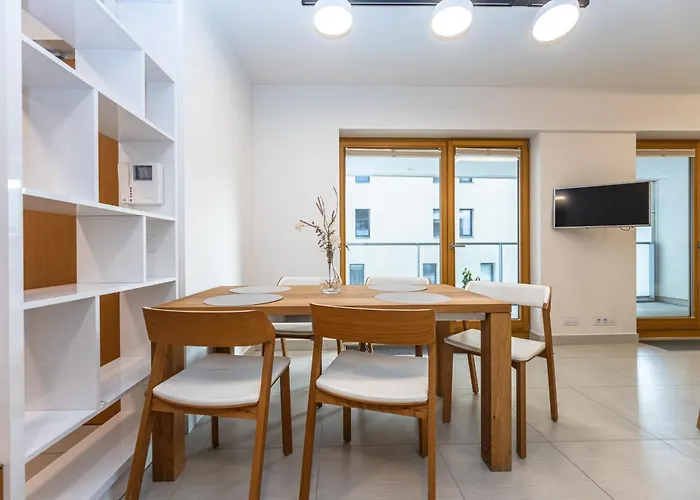 Wishlist Residences - Karlin Free Parking Lägenhet *