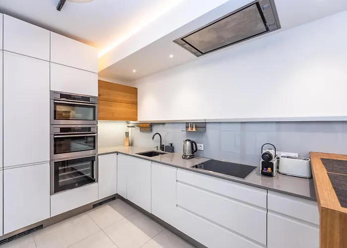 Wishlist Residences - Karlin Free Parking * Prag