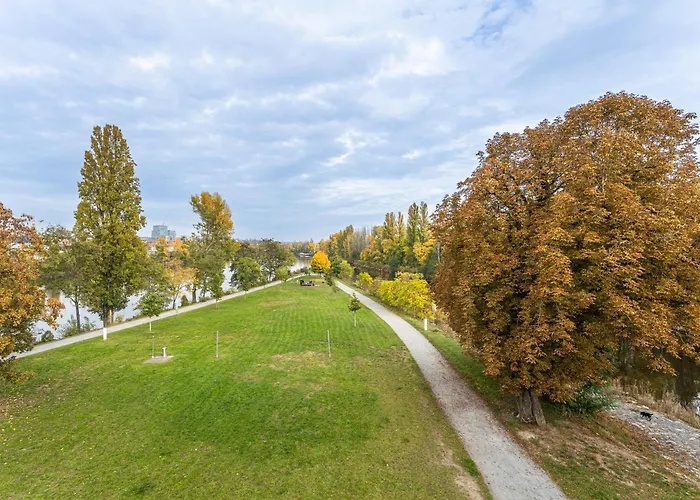 Lägenhet Wishlist Residences - Karlin Free Parking *