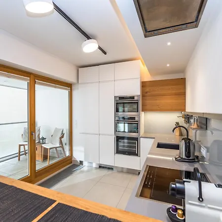 Wishlist Residences - Karlin Free Parking Apartment Prague