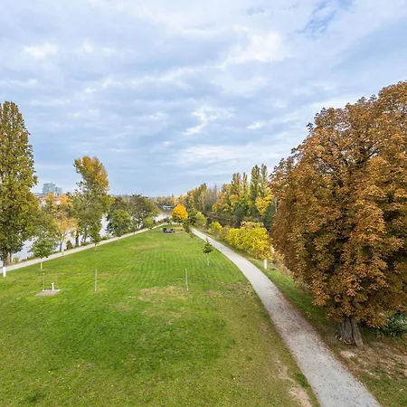 דירה Wishlist Residences - Karlin Free Parking *