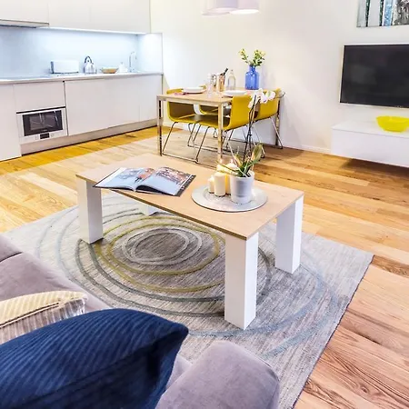 Wishlist Residences - Karlin Free Parking * פראג