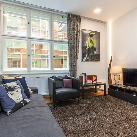 Wishlist Residences - Karlin Free Parking * פראג