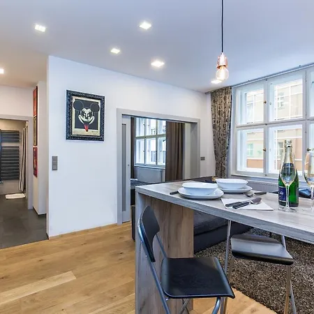 דירה Wishlist Residences - Karlin Free Parking
