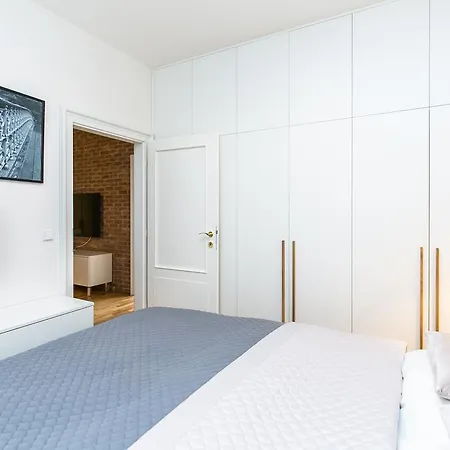 Wishlist Residences - Karlin Free Parking דירה *