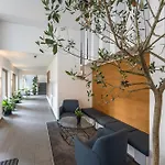 Wishlist Residences - Karlin Free Parking 公寓