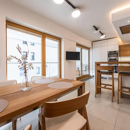 דירה Wishlist Residences - Karlin Free Parking